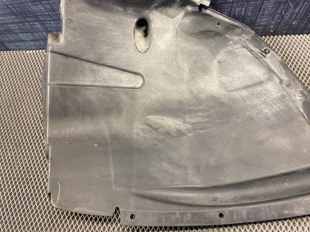 Подкрылок, 900 рублей, Красноярск