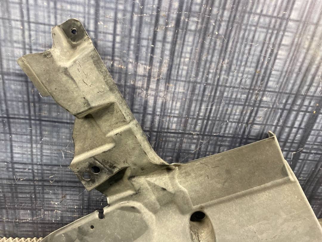 Подкрылок, 900 рублей, Красноярск