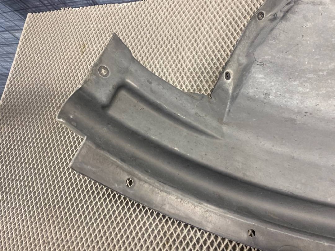 Подкрылок, 900 рублей, Красноярск