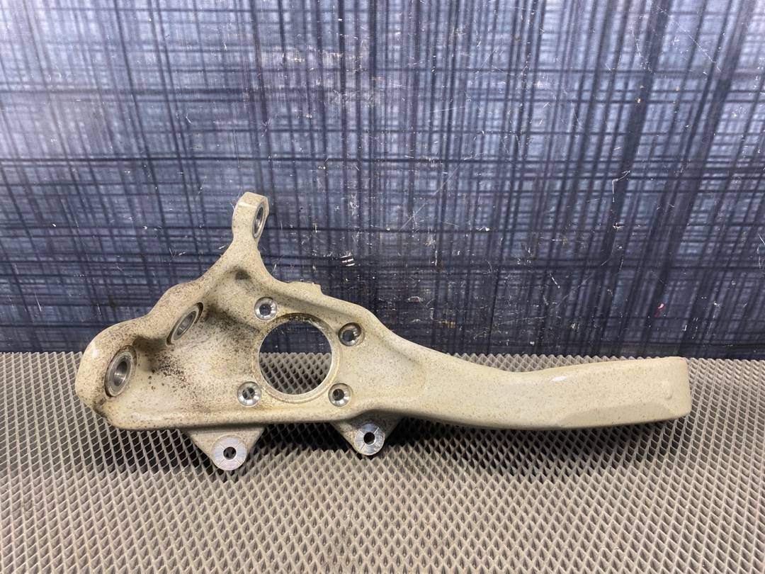 Поворотный кулак, 3300 рублей, Красноярск