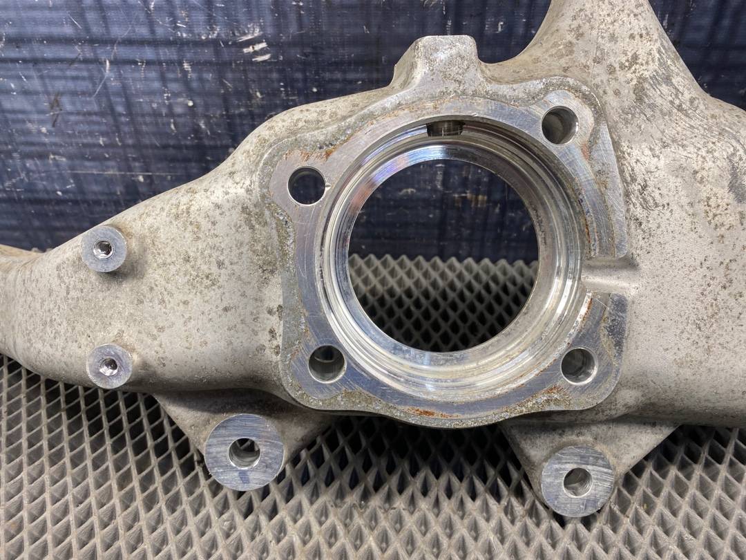 Поворотный кулак, 3300 рублей, Красноярск