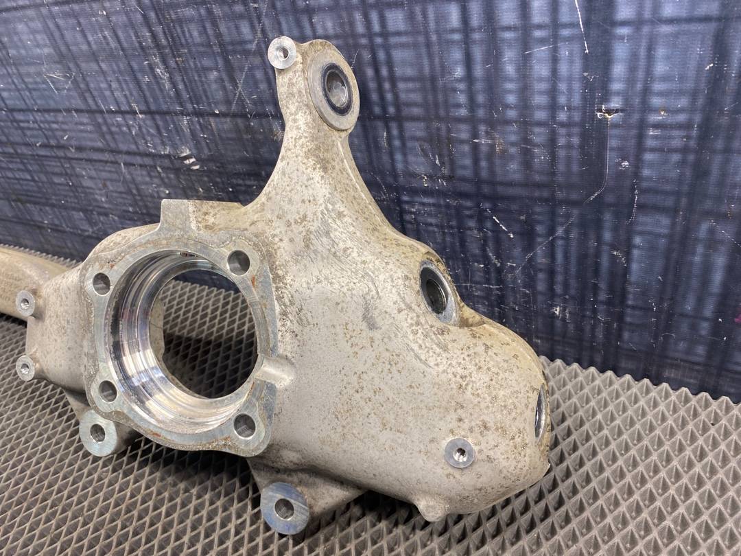 Поворотный кулак, 3300 рублей, Красноярск