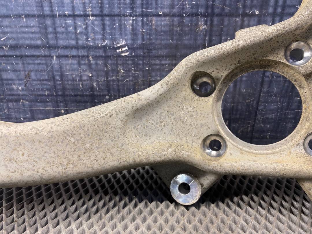 Поворотный кулак, 3300 рублей, Красноярск