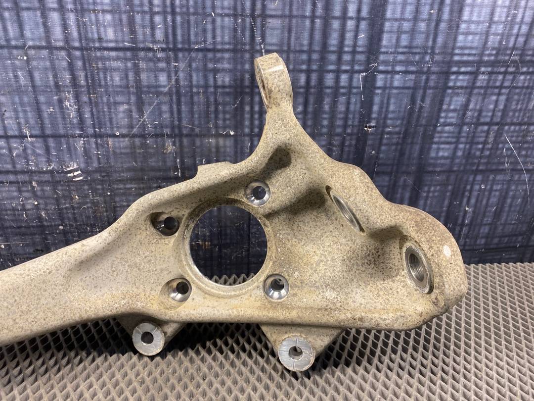 Поворотный кулак, 3300 рублей, Красноярск