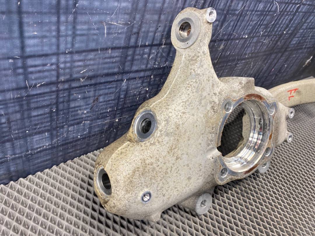 Поворотный кулак, 3300 рублей, Красноярск