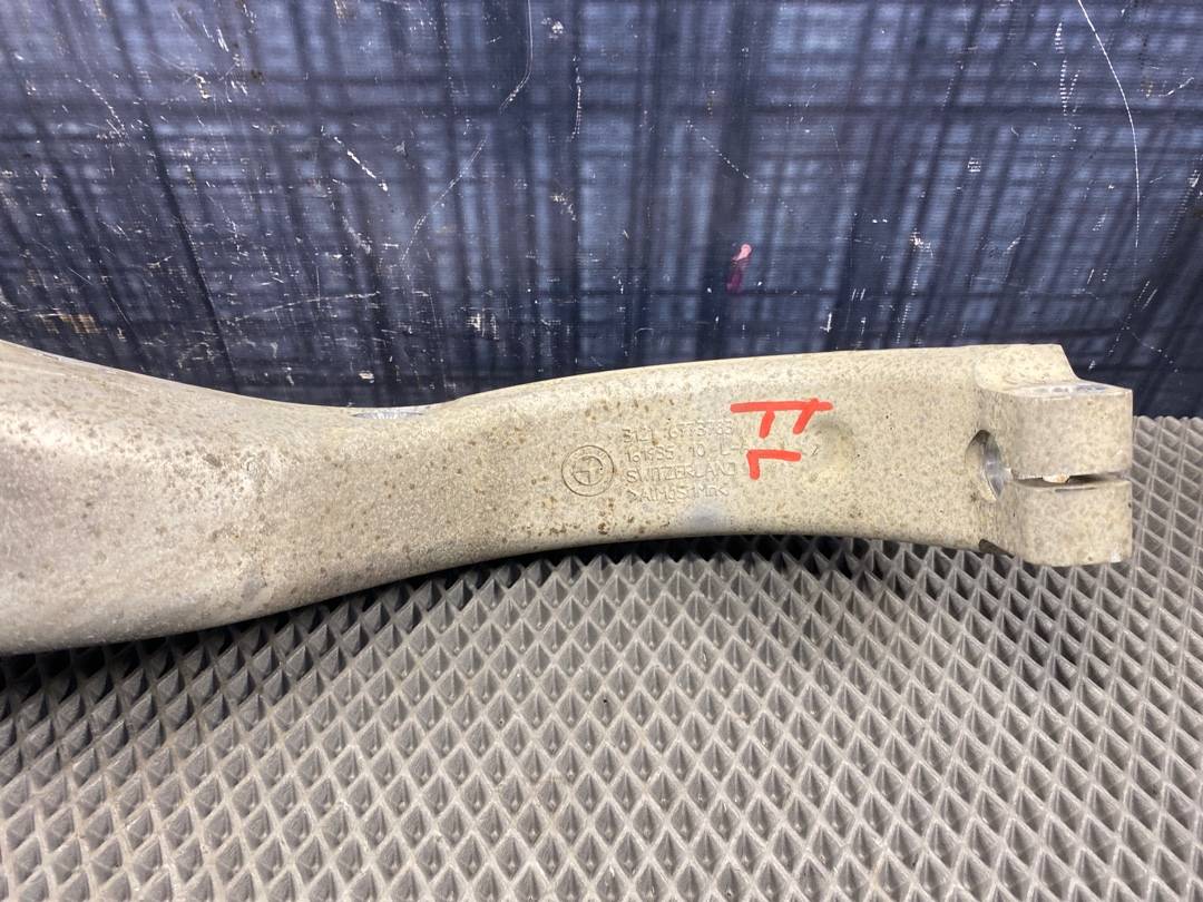 Поворотный кулак, 3300 рублей, Красноярск