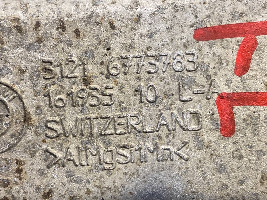 Поворотный кулак, 3300 рублей, Красноярск