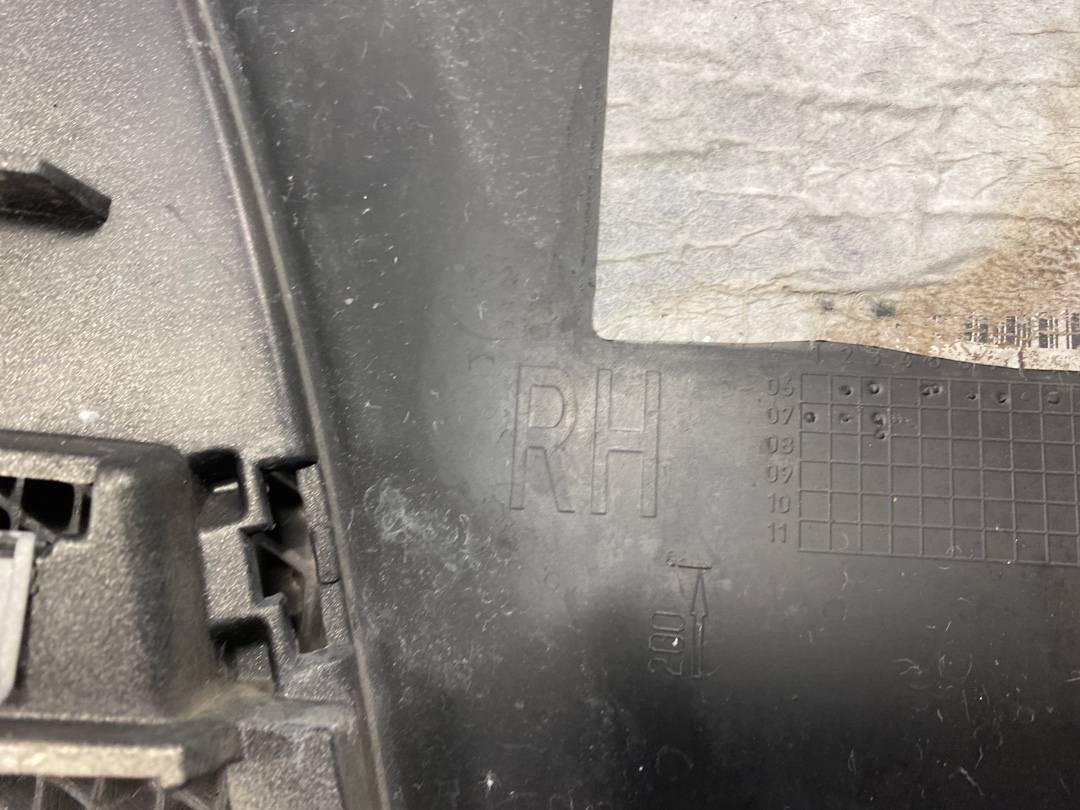 Бампер, 2100 рублей, Красноярск