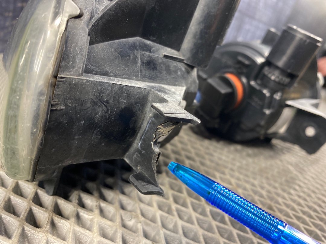 Фара противотуманная, 3300 рублей, Красноярск