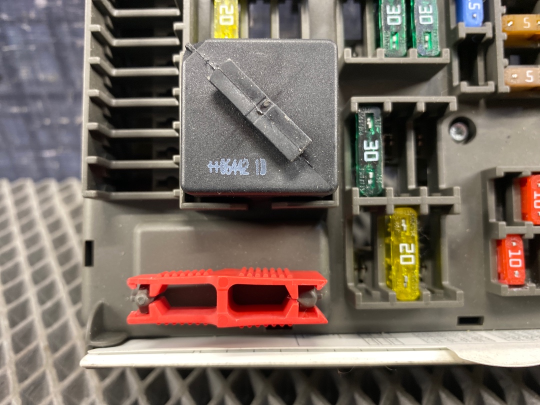 Блок предохранителей, 900 рублей, Красноярск