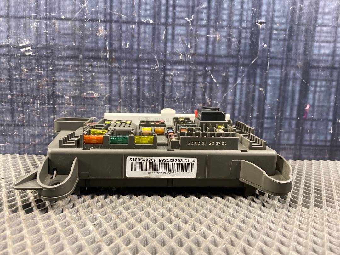 Блок предохранителей, 900 рублей, Красноярск