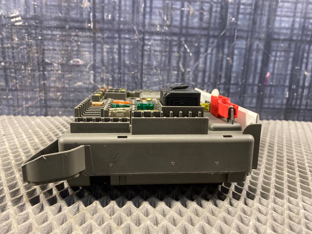 Блок предохранителей, 900 рублей, Красноярск