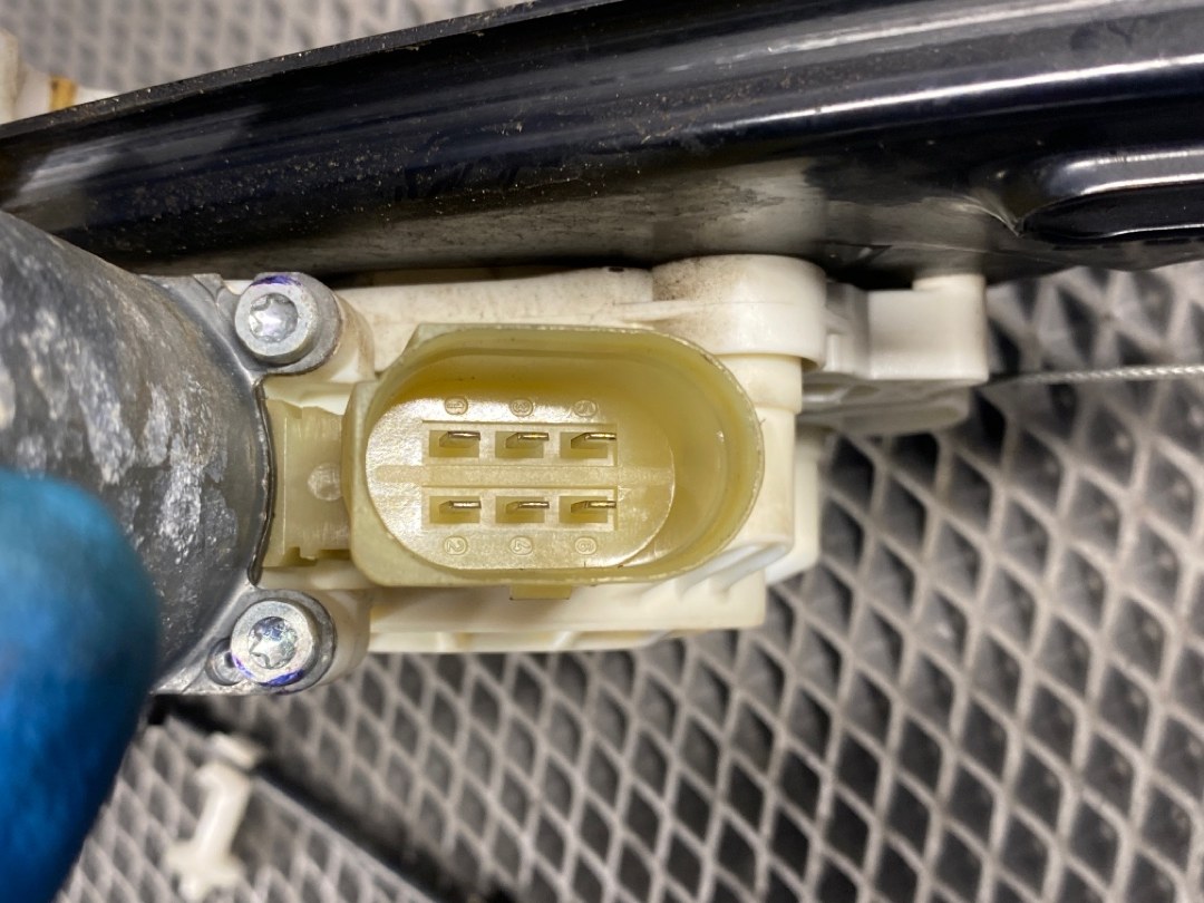 Стеклоподъемник, 1500 рублей, Красноярск