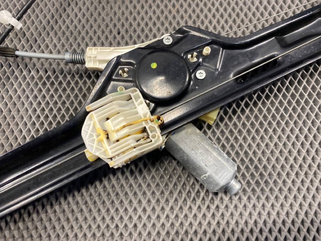 Стеклоподъемник, 1500 рублей, Красноярск