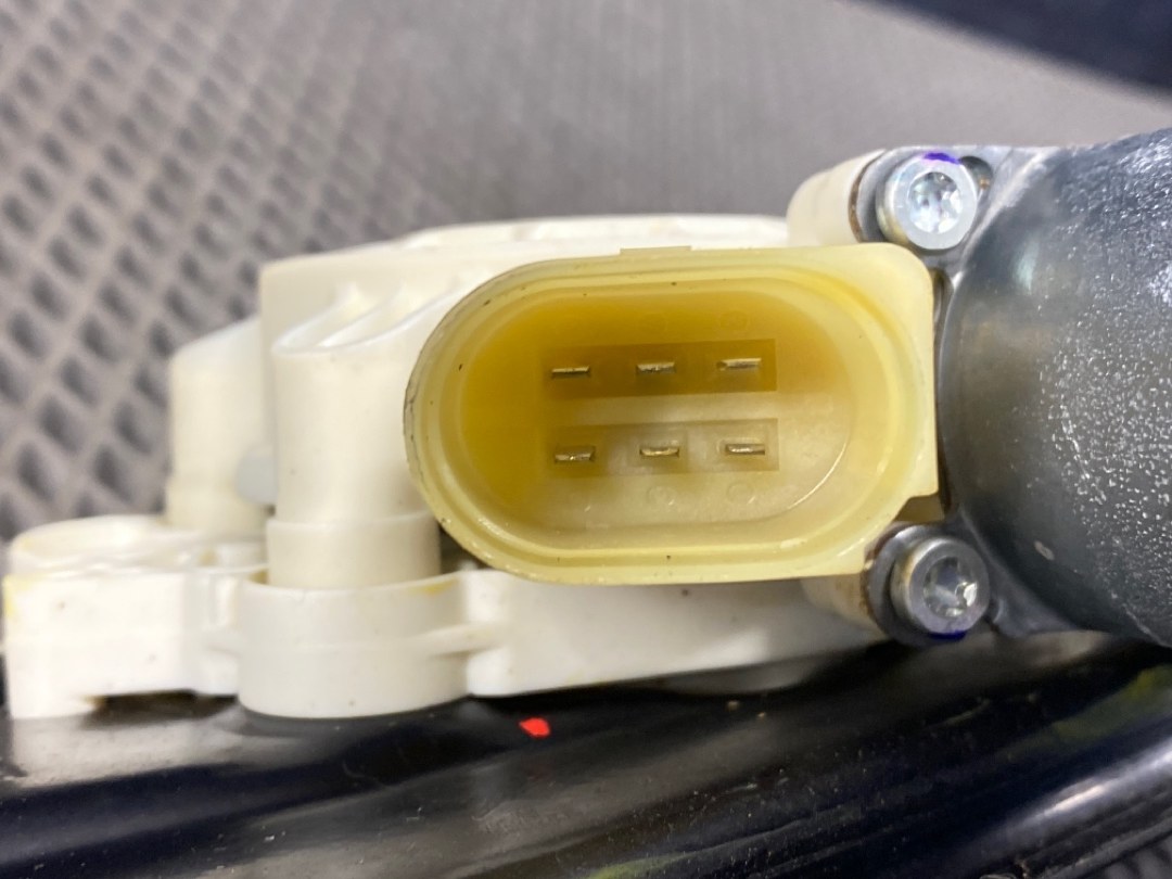 Стеклоподъемник, 1500 рублей, Красноярск