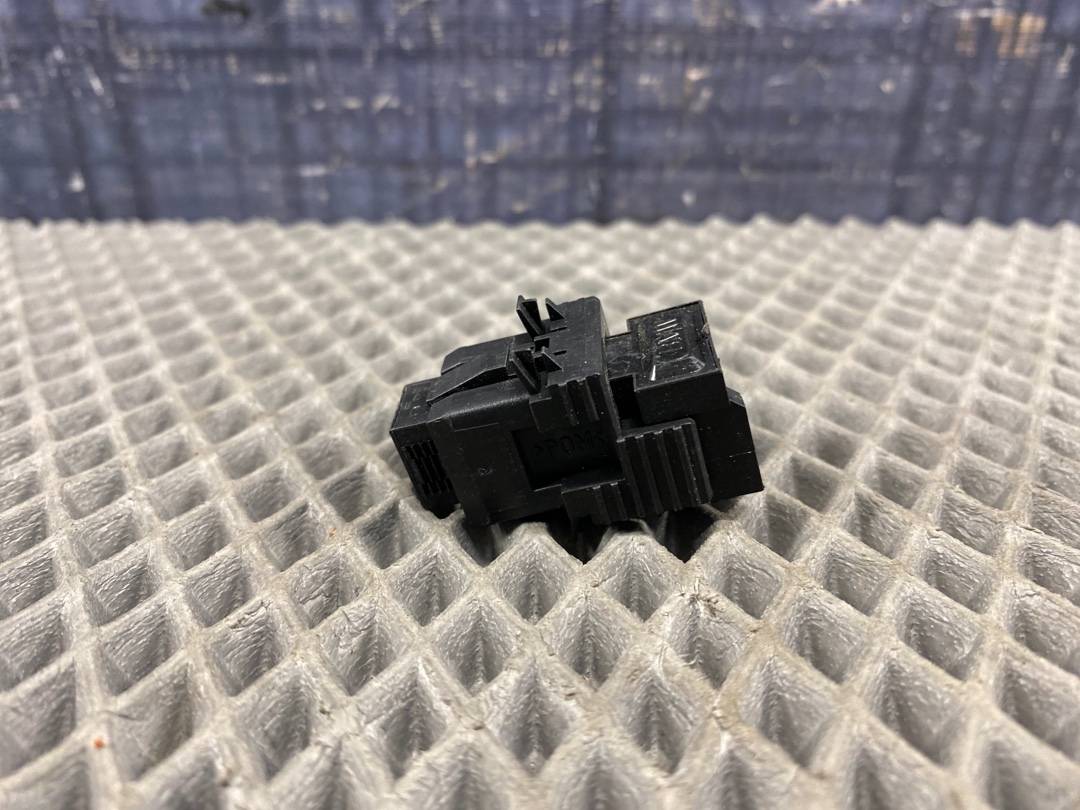 Концевик педали тормоза, 270 рублей, Красноярск