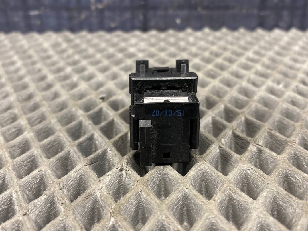 Концевик педали тормоза, 270 рублей, Красноярск