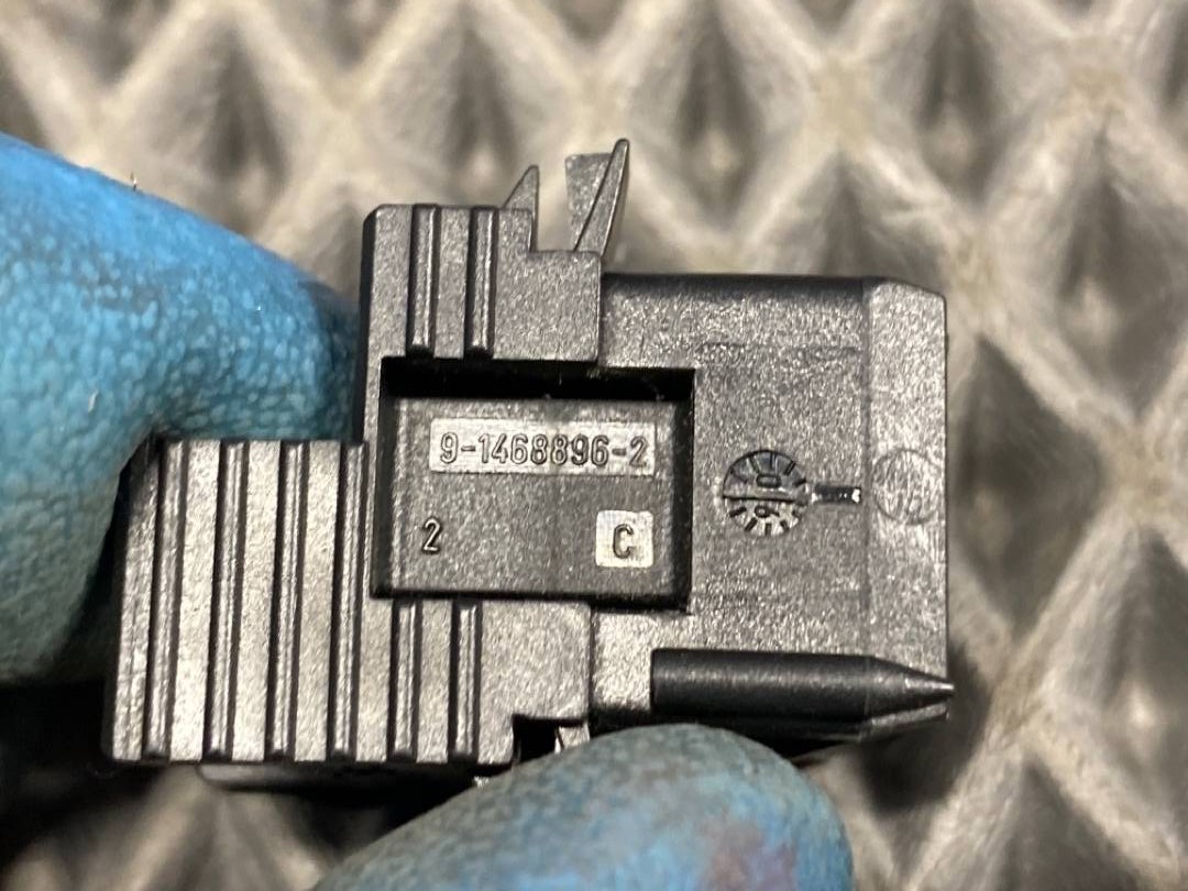 Концевик педали тормоза, 270 рублей, Красноярск