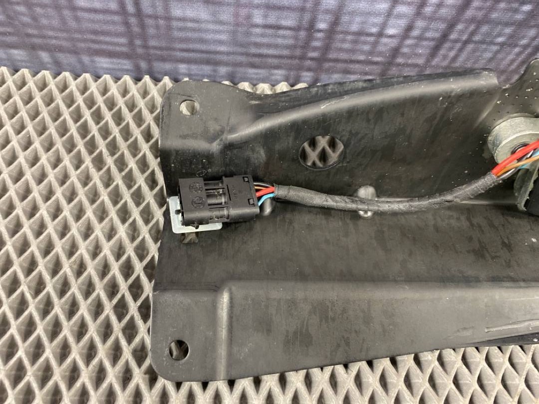 Замок крышки багажника, 2280 рублей, Красноярск