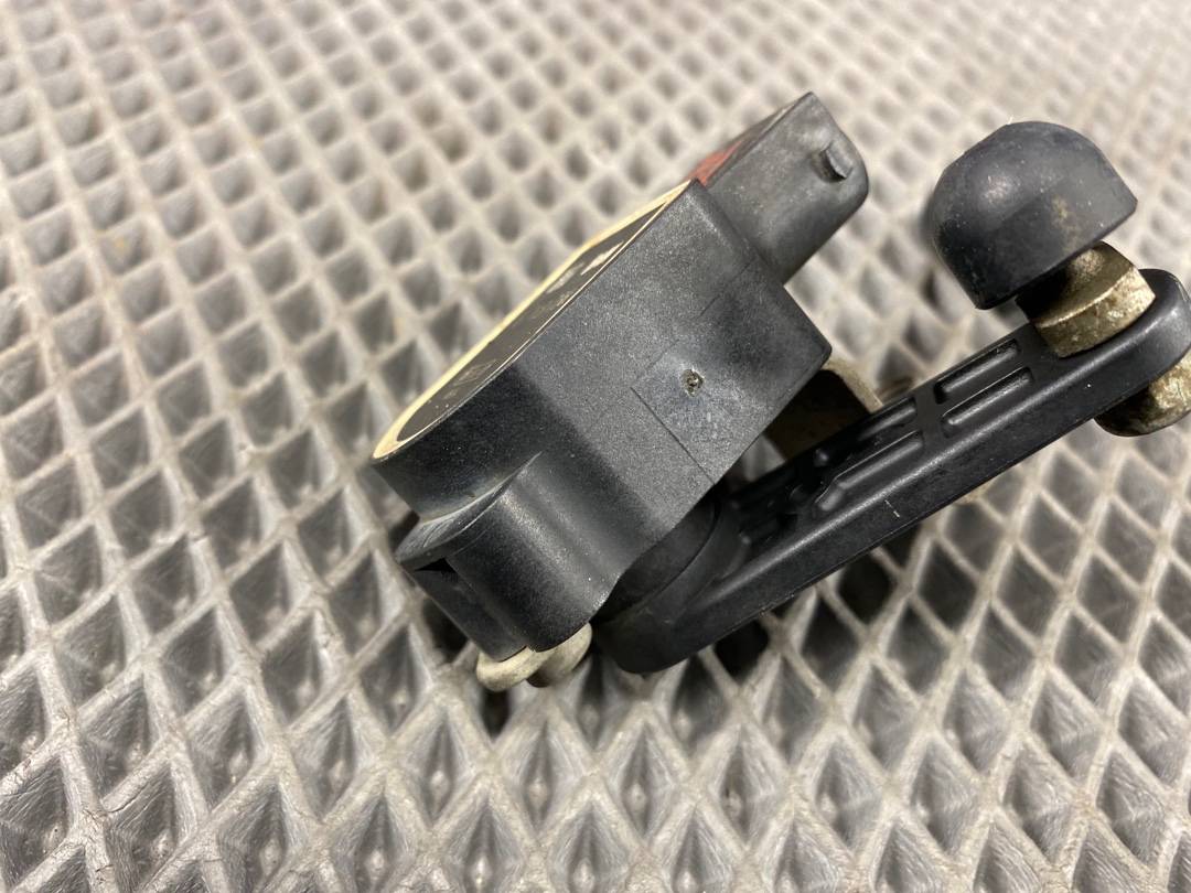 Датчик уровня подвески, 1500 рублей, Красноярск