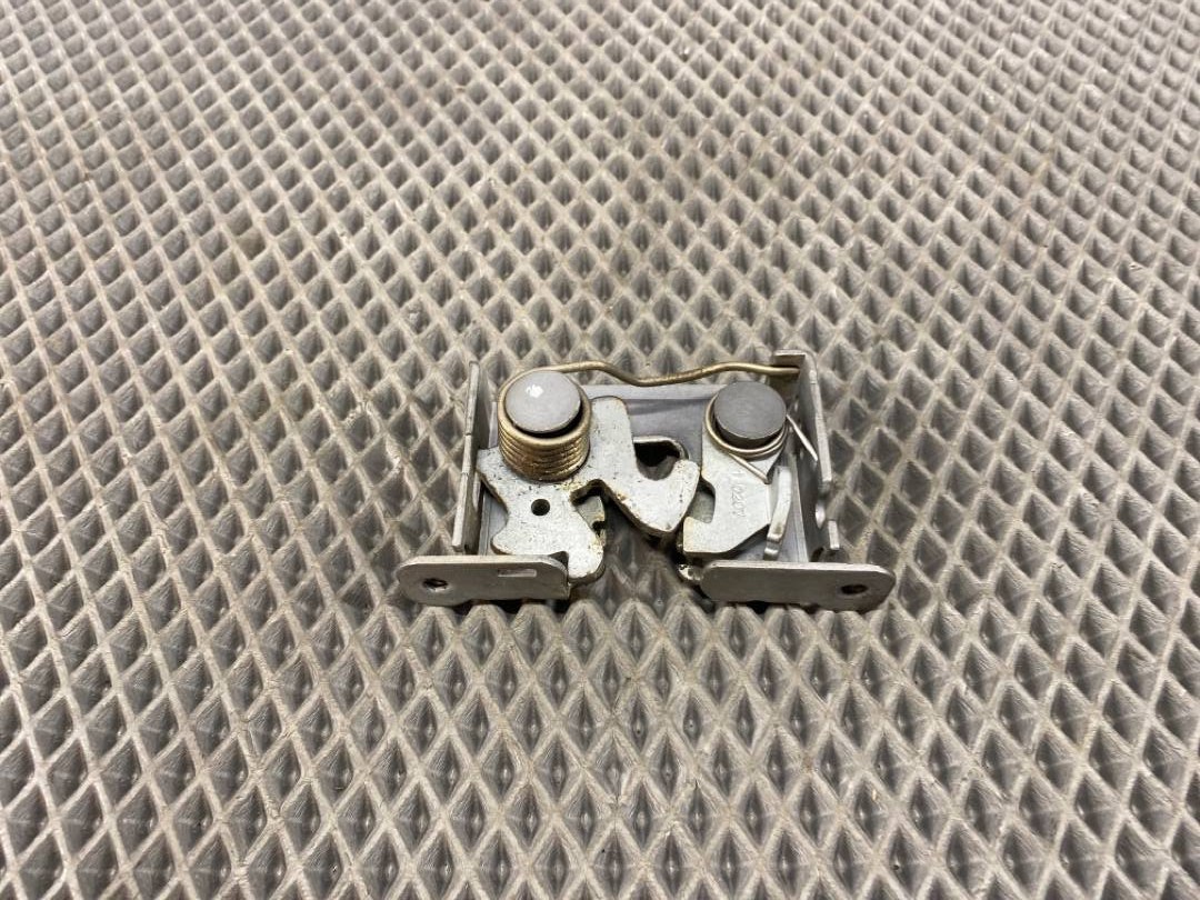 Замок капота, 720 рублей, Красноярск