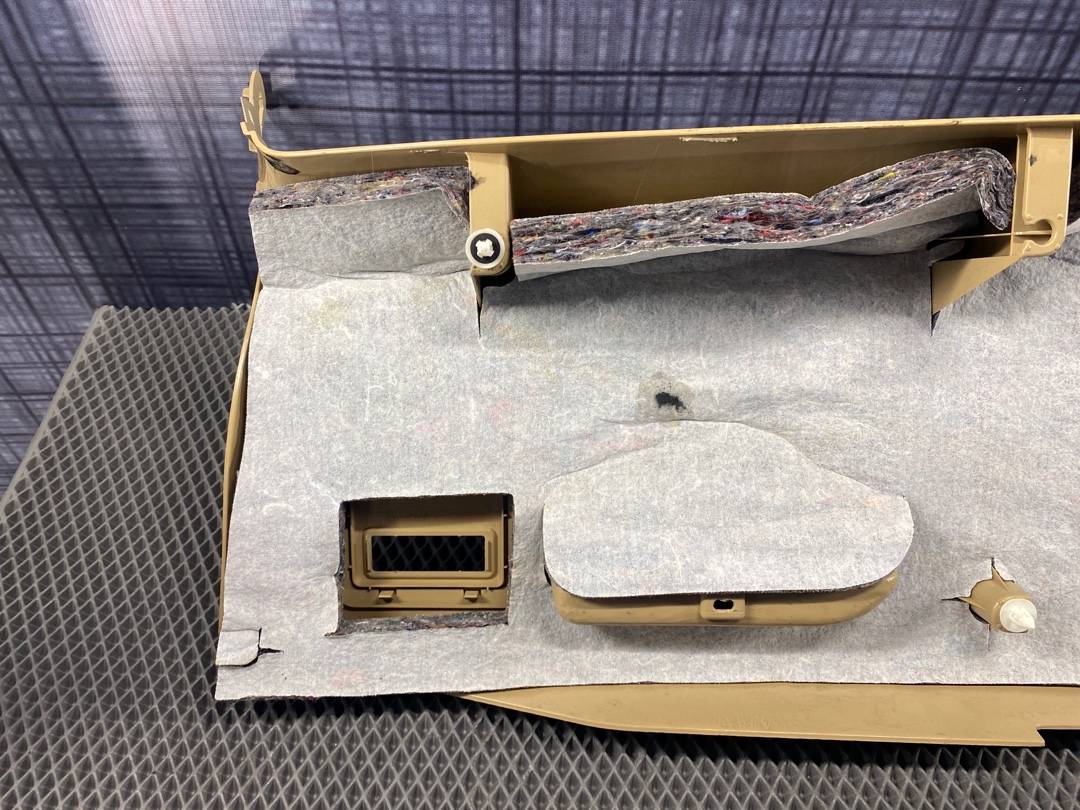 Обшивка крышки багажника, 600 рублей, Красноярск