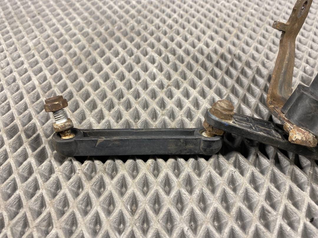 Датчик уровня подвески, 1500 рублей, Красноярск