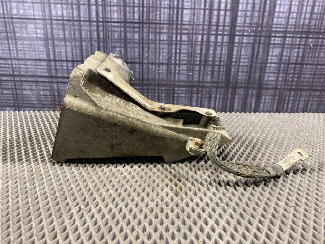 Кронштейн двигателя, 900 рублей, Красноярск