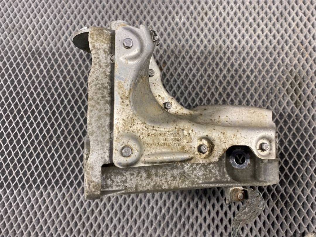 Кронштейн двигателя, 900 рублей, Красноярск