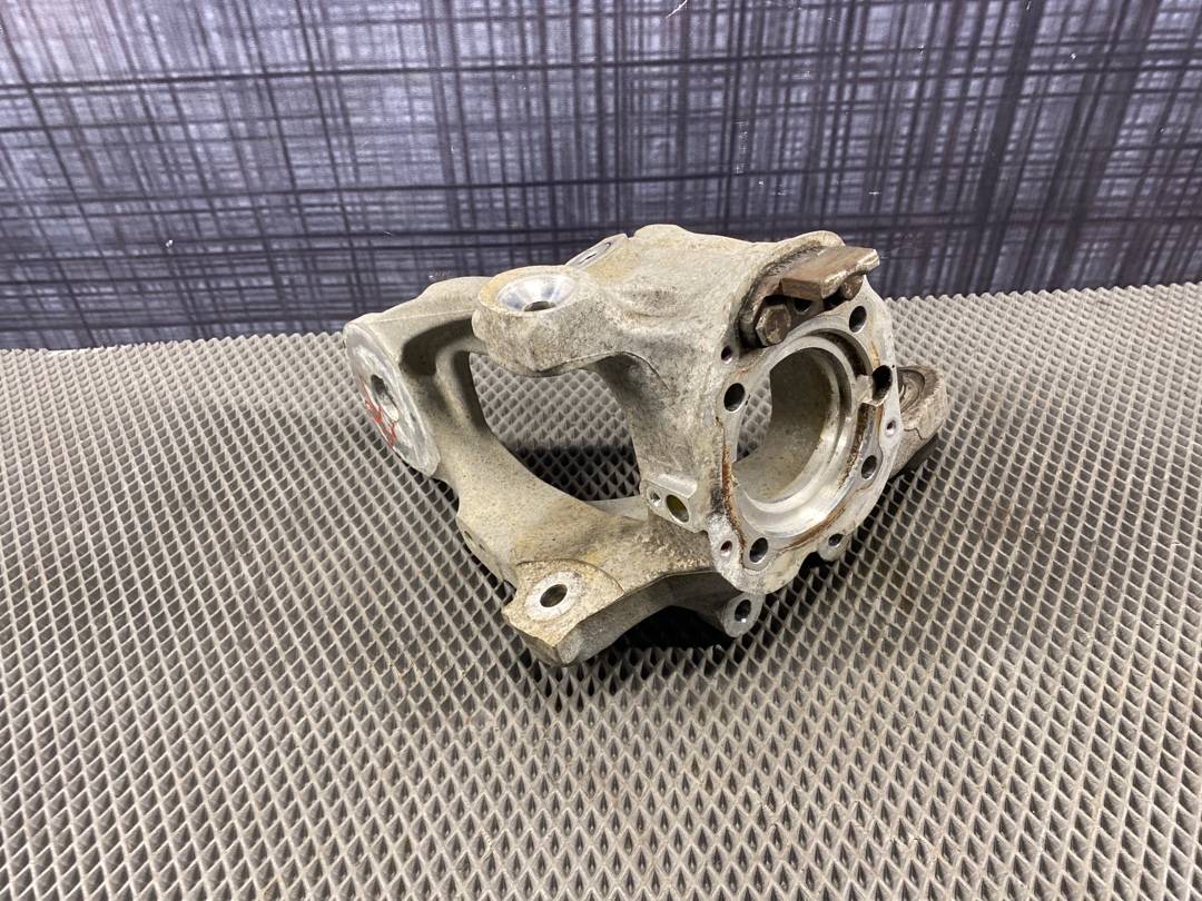 Поворотный кулак, 1680 рублей, Красноярск