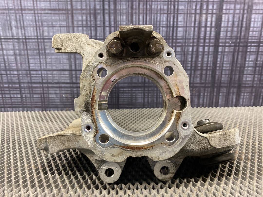 Поворотный кулак, 1680 рублей, Красноярск