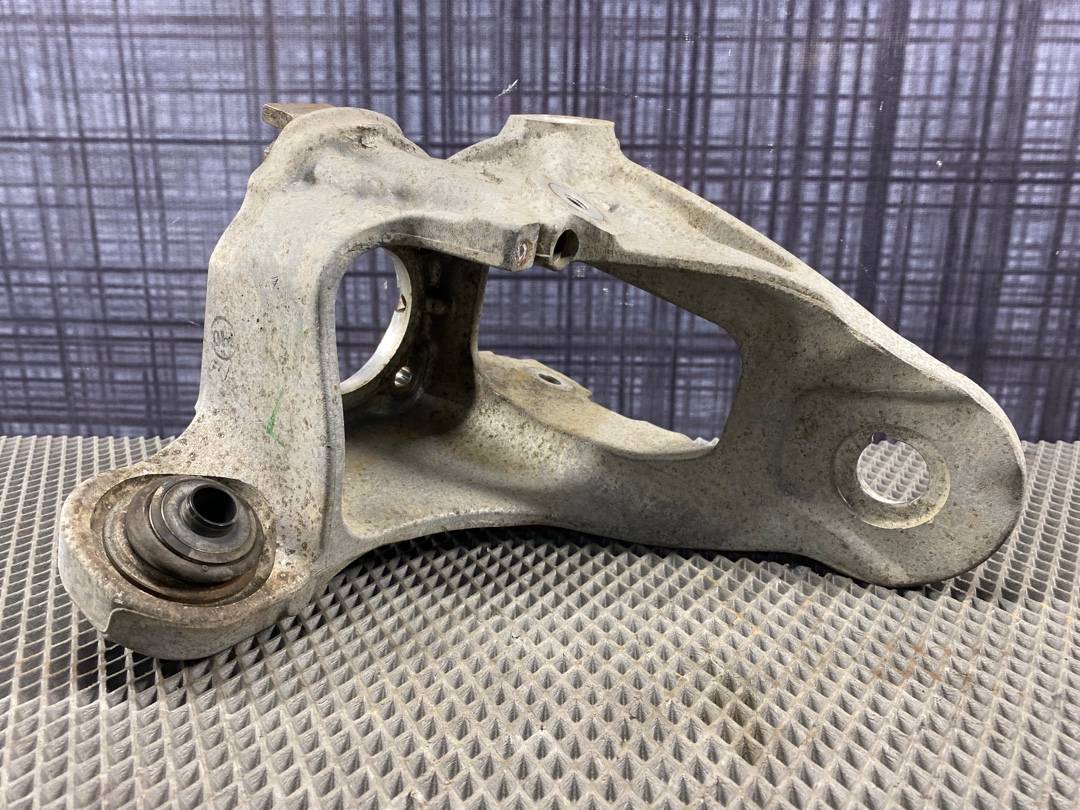 Поворотный кулак, 1680 рублей, Красноярск