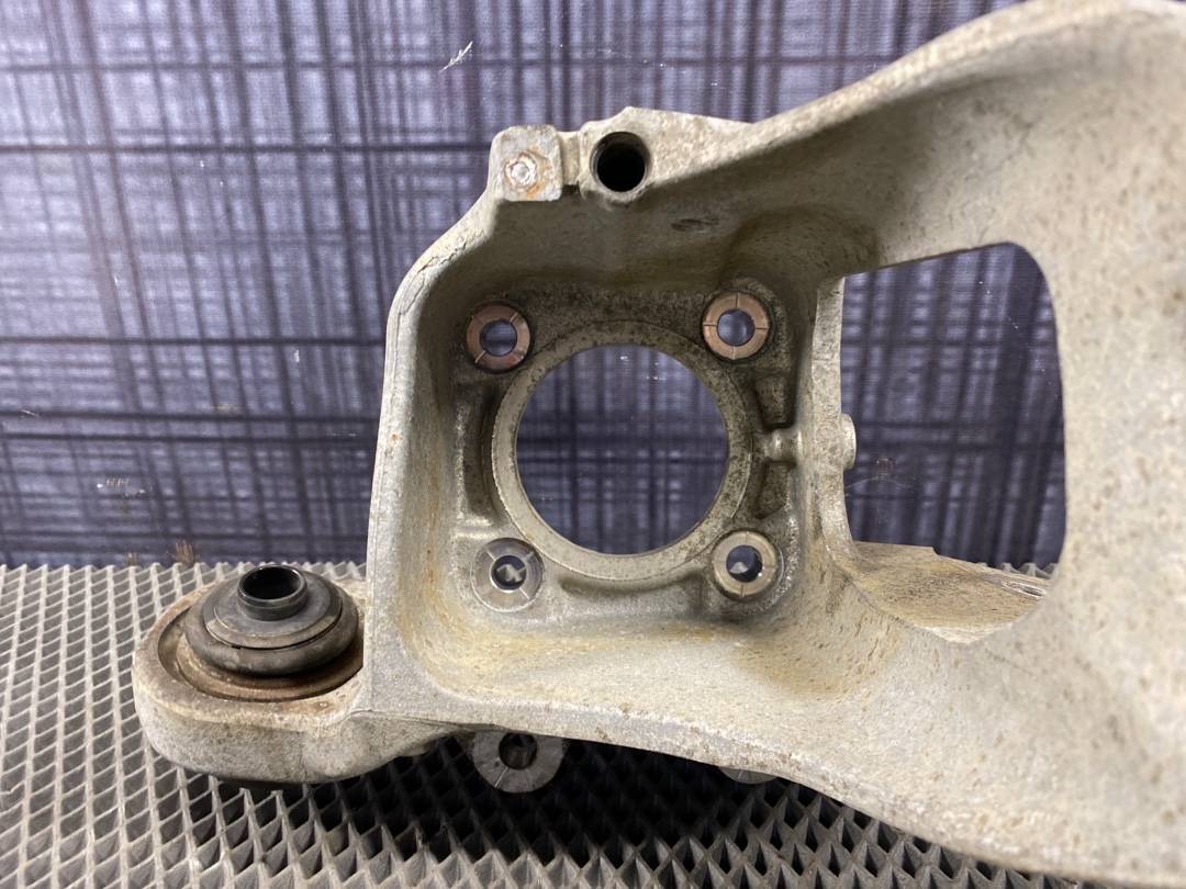 Поворотный кулак, 1680 рублей, Красноярск