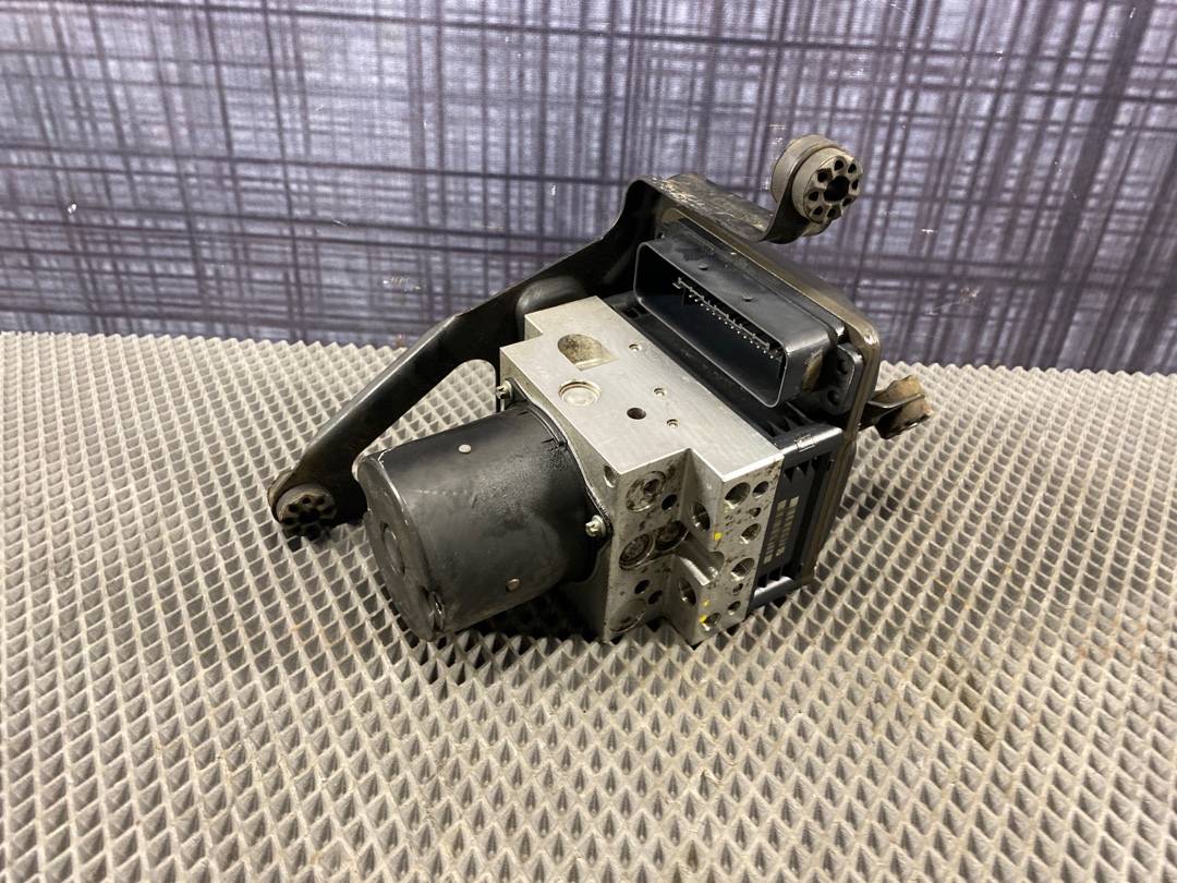 Блок ABS, 4800 рублей, Красноярск