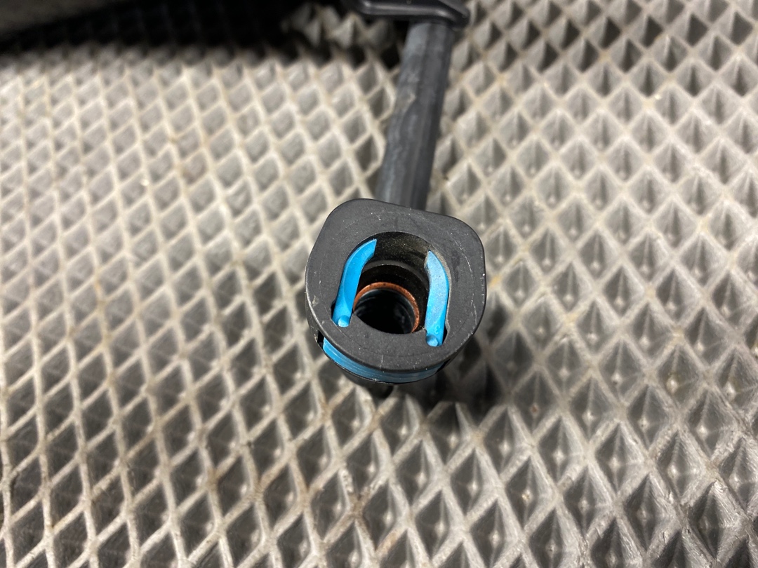 Адсорбер (фильтр паров топлива), 1200 рублей, Красноярск