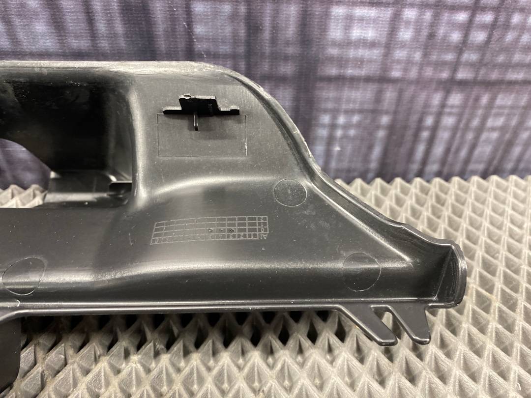 Пластик крышки багажника, 240 рублей, Красноярск