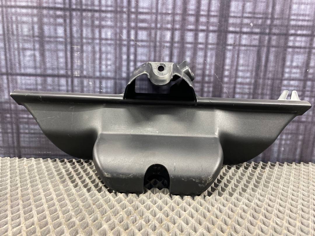 Пластик крышки багажника, 240 рублей, Красноярск