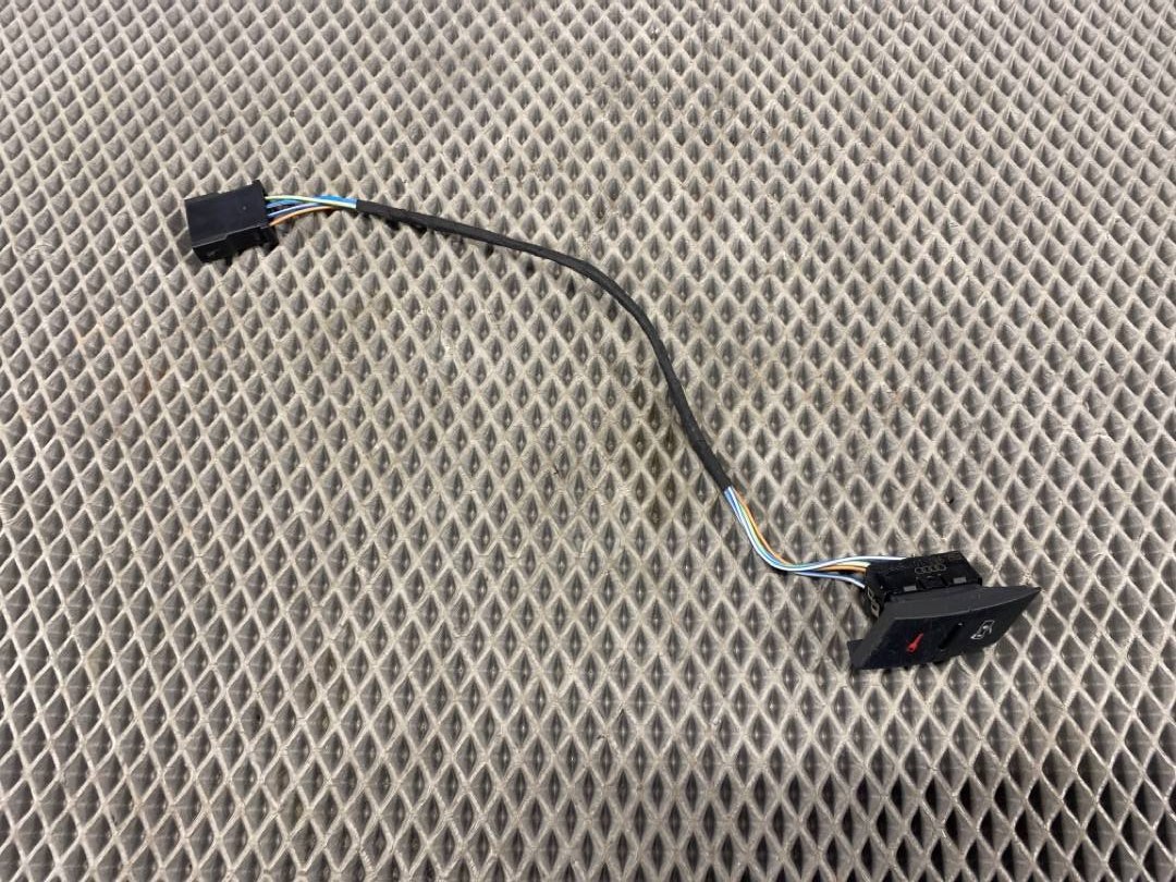 Кнопка центрального замка, 360 рублей, Красноярск