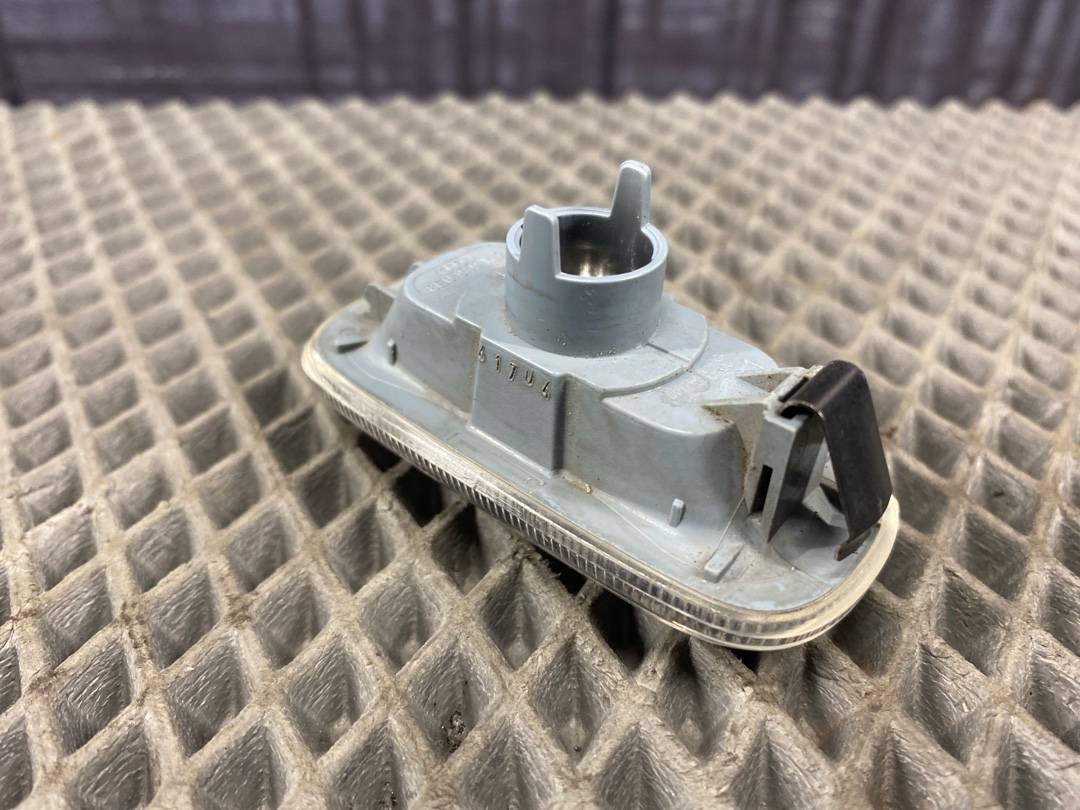 Повторитель в крыло, 300 рублей, Красноярск