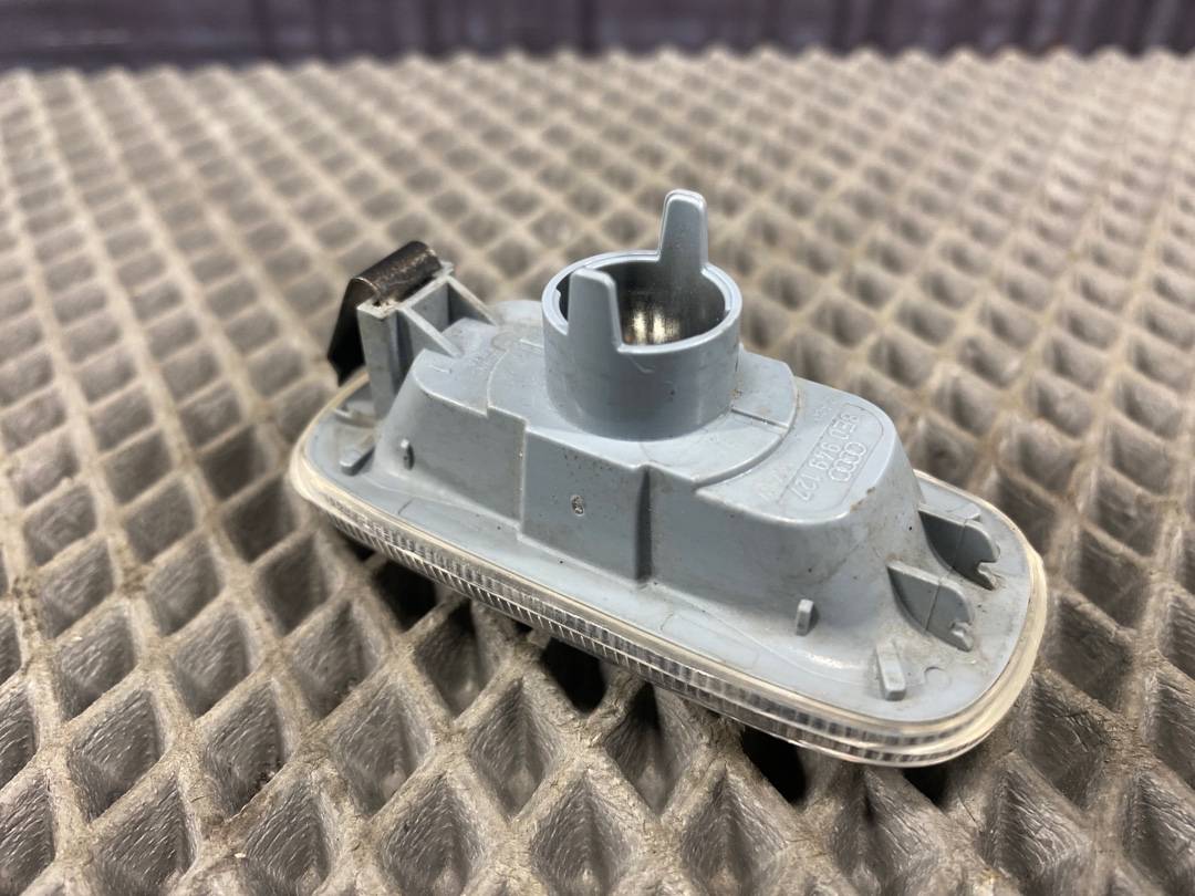 Повторитель в крыло, 300 рублей, Красноярск