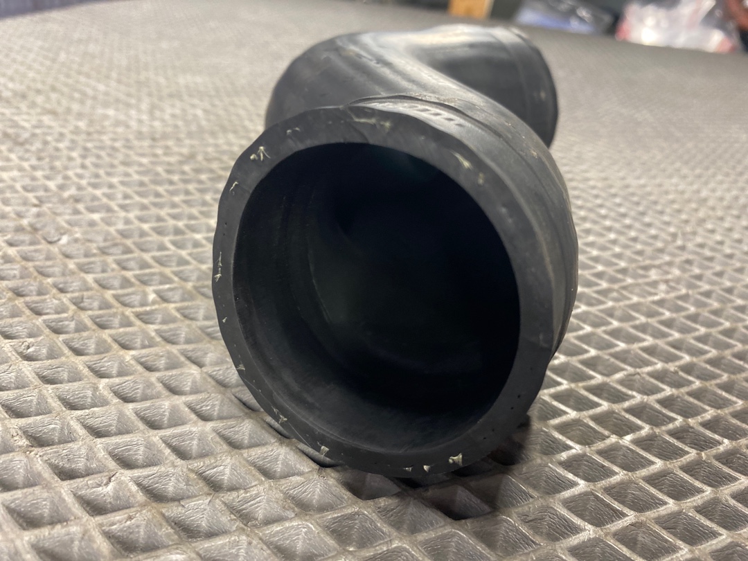 Патрубок интеркуллера, 360 рублей, Красноярск