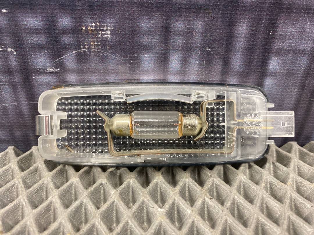 Плафон салона, 210 рублей, Красноярск