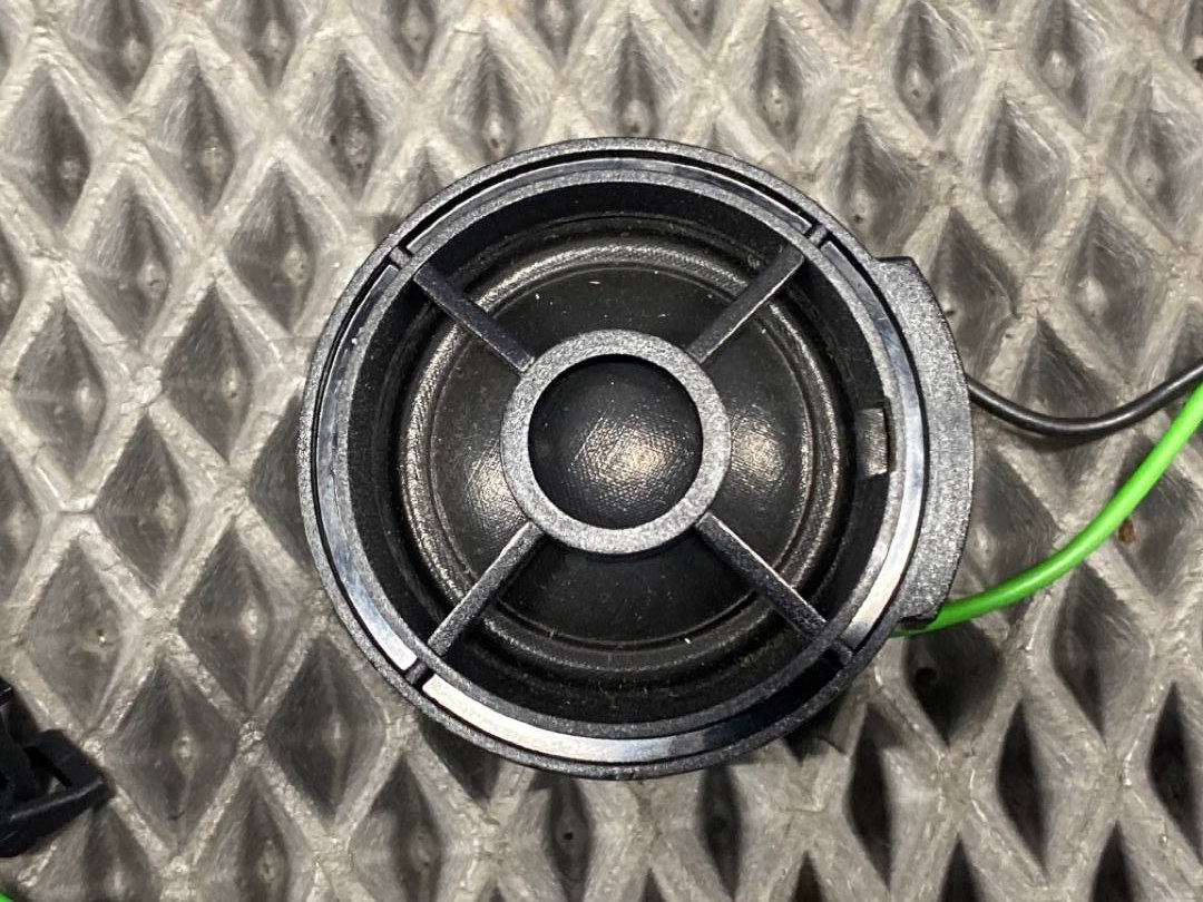 Динамик, 300 рублей, Красноярск