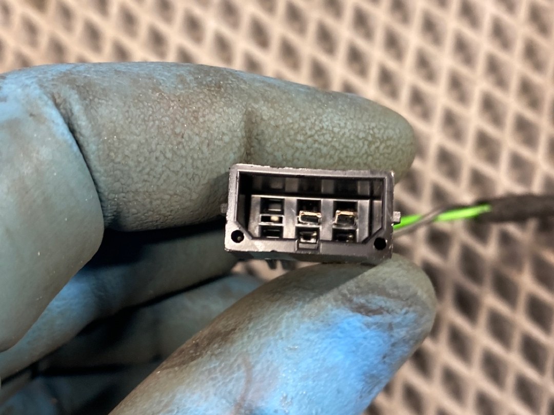 Динамик, 300 рублей, Красноярск