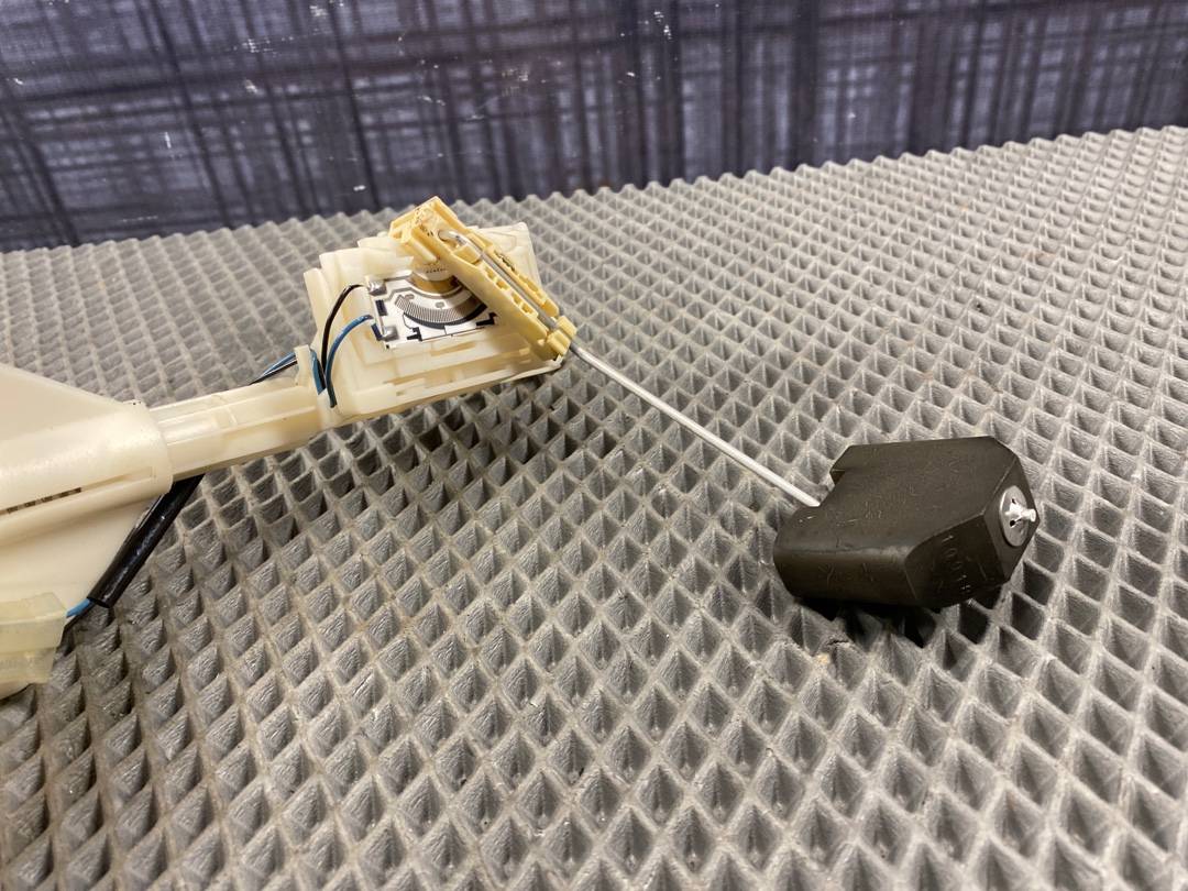 Датчик уровня топлива, 600 рублей, Красноярск