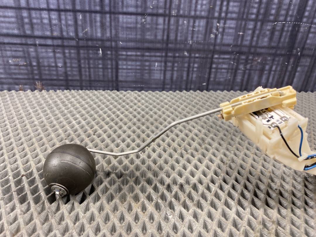 Датчик уровня топлива, 600 рублей, Красноярск