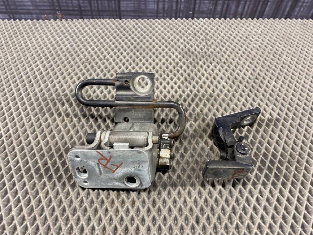 Петля двери, 1200 рублей, Красноярск