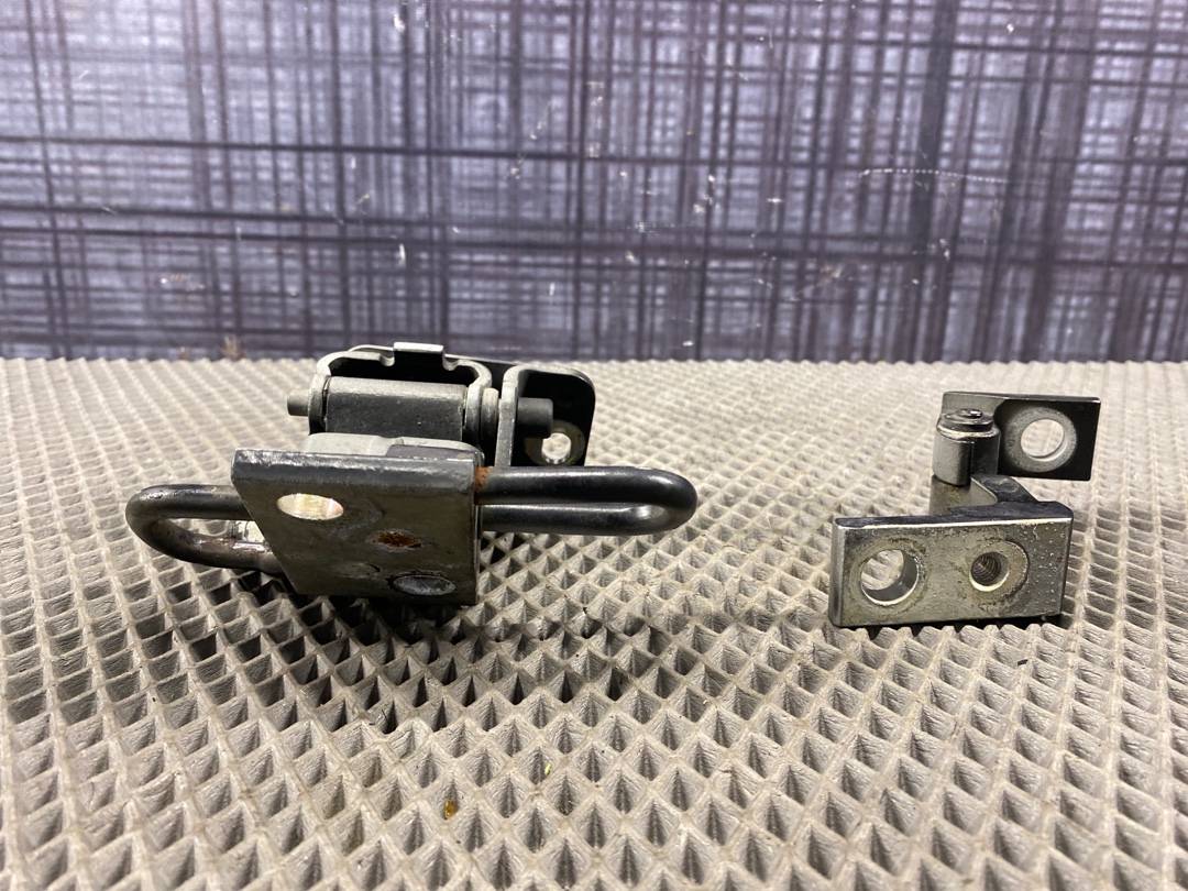 Петля двери, 1200 рублей, Красноярск