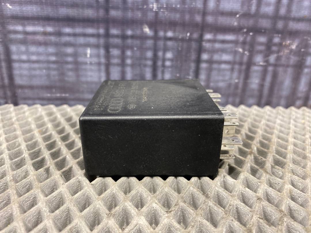 Реле, 300 рублей, Красноярск