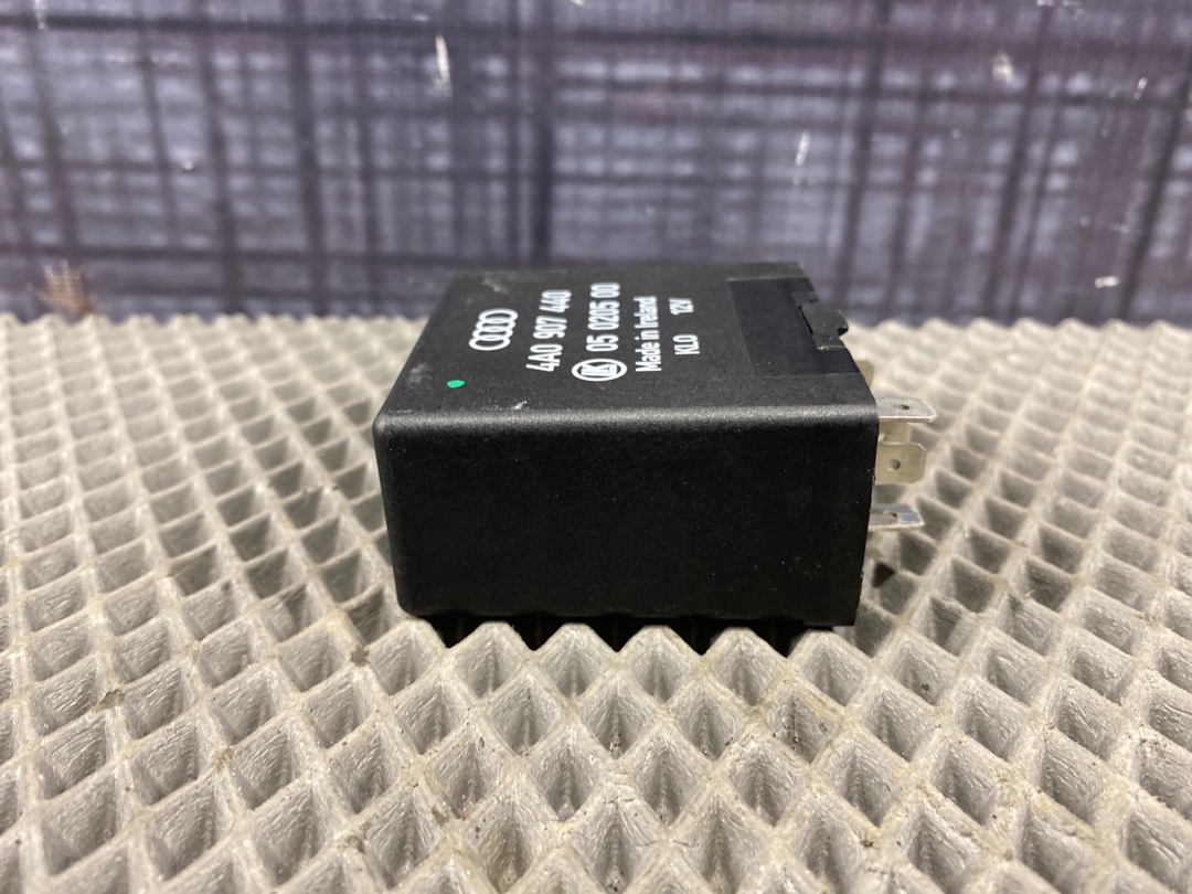 Реле, 300 рублей, Красноярск